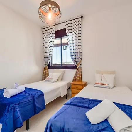Beachfront 36 * Кальпе