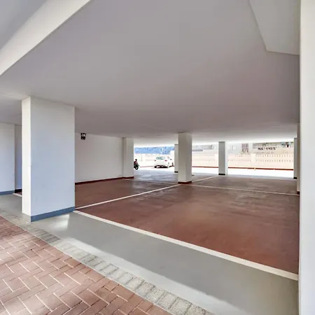 Beachfront 36 Апартаменты