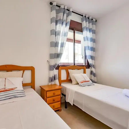 Апартаменты Beachfront 36