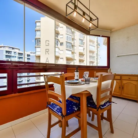 Beachfront 36 Апартаменты