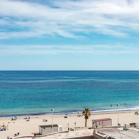 Апартаменты Beachfront 36